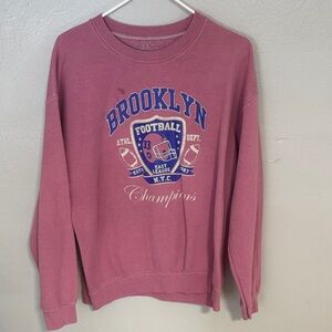 Hollister Brooklyn Football Graphic Women's Sweater - Pink